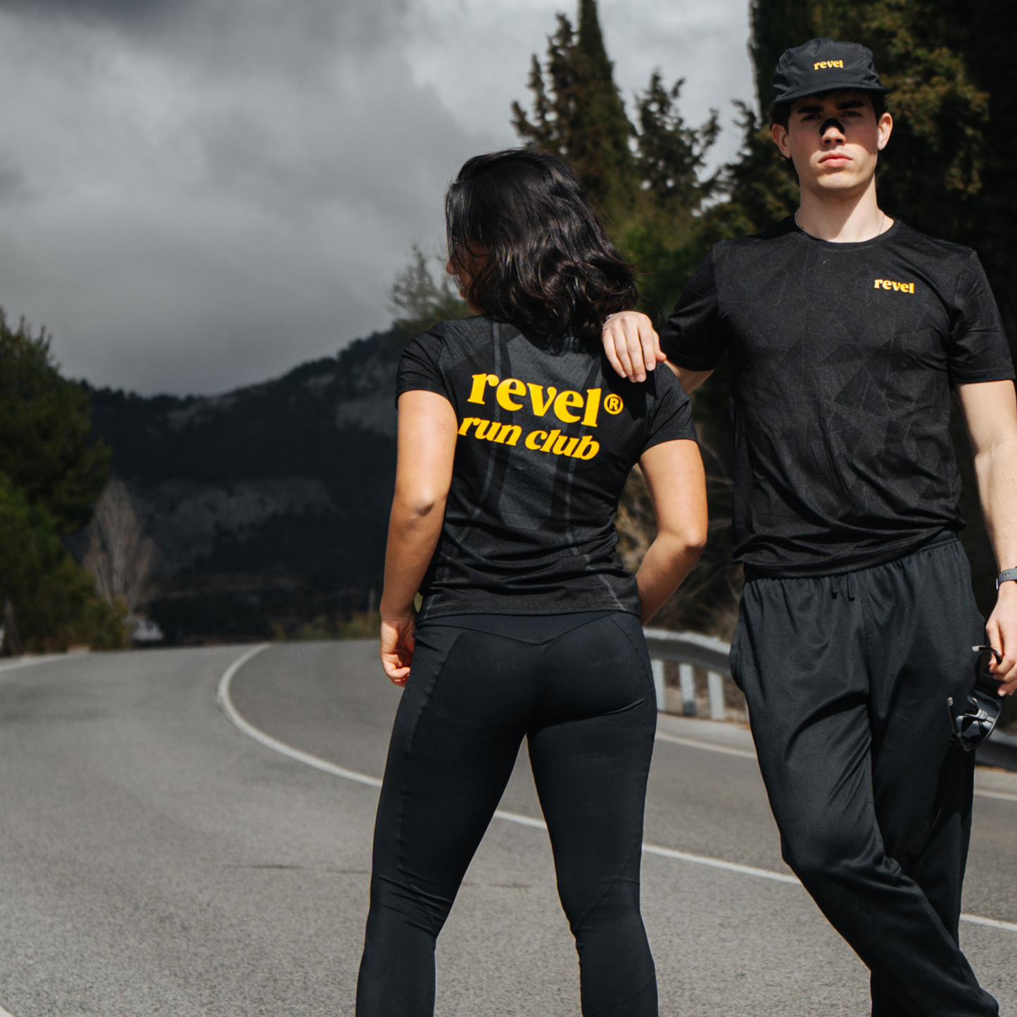 Women running tee lifestyle 1