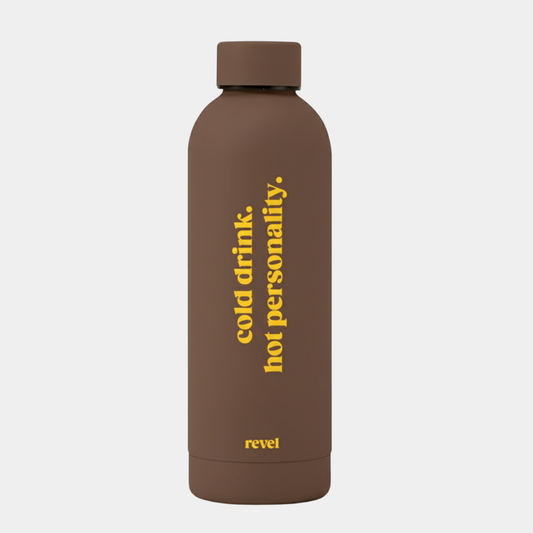cold drink hot personality revel bottle en color marrón