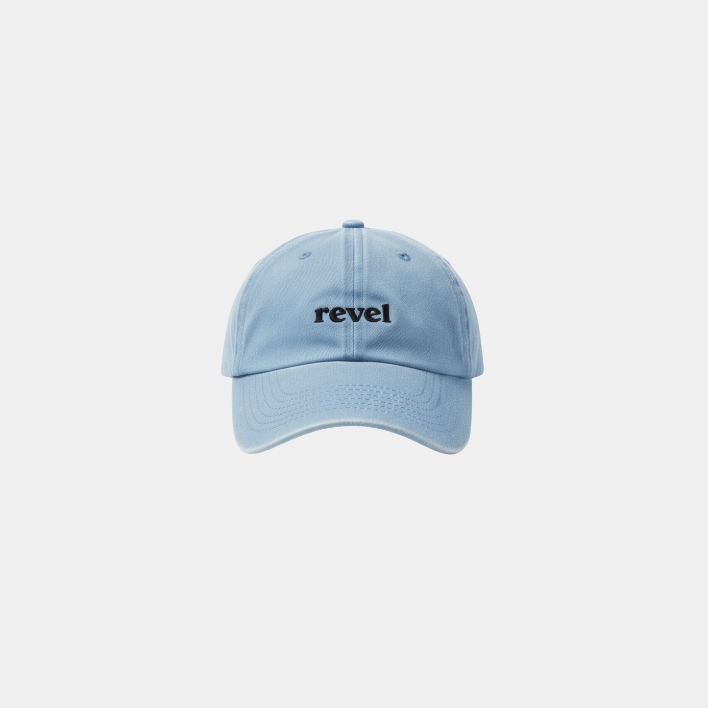 revel daily cap en su versión azul denim